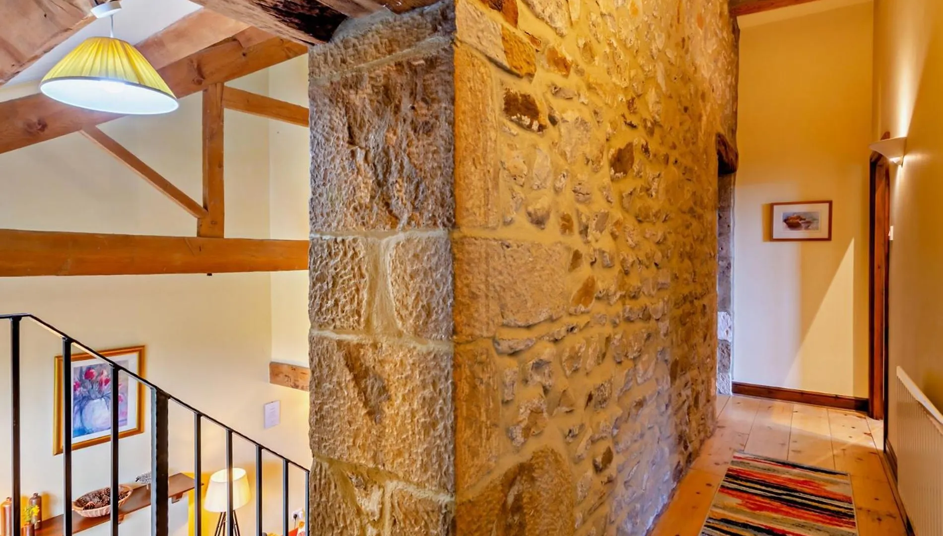 3 Bed In Malham 94259 Villa Airton